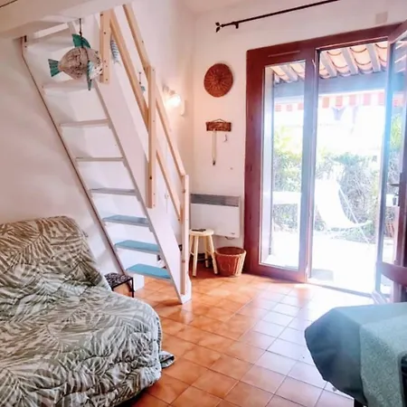 De 20 M2 Proche De La A * Sainte-Maxime