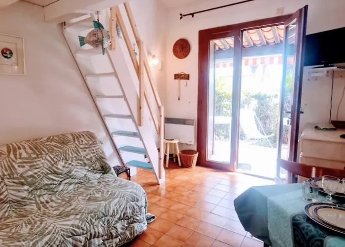 De 20 M2 Proche De La A * Sainte-Maxime